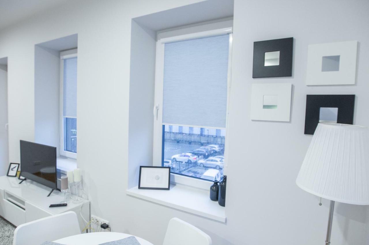Bright 1Bd Apartment In Old Town By Hostlovers Kaunas Exterior photo